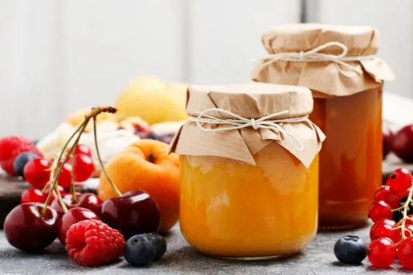 Food thickeners in sauces Food thickeners in sauces